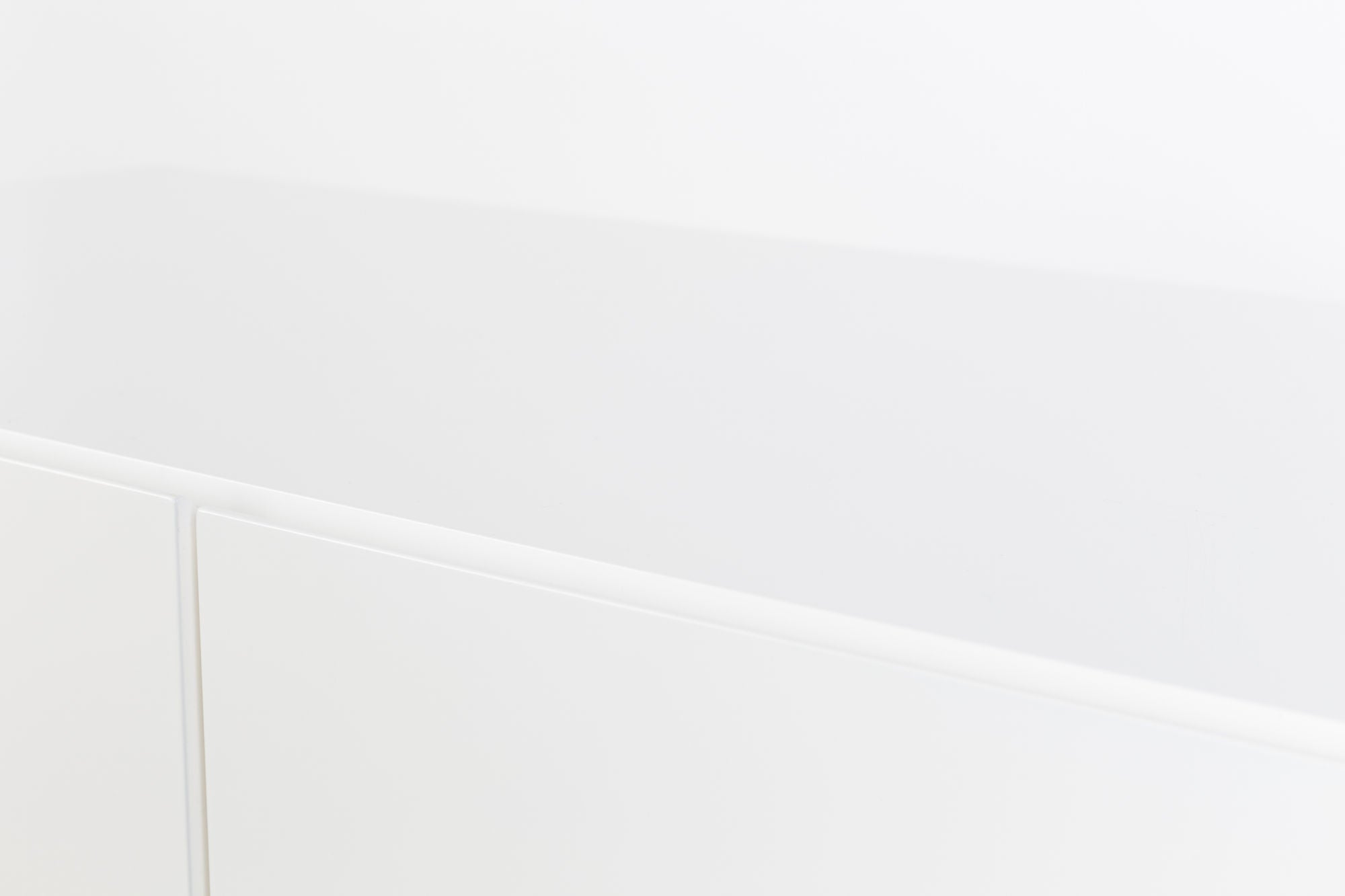 Zuiver High On Wood White Cabinet